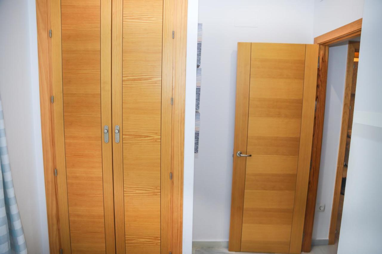 Apartamento del mar - Estupendo piso con terraza en segunda línea Barbate Exterior foto
